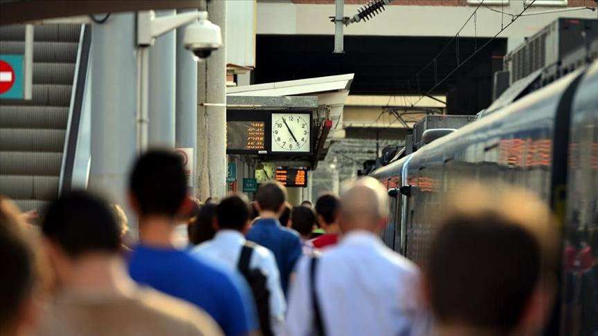İzmir’de ulaşıma yüzde 20 zam! Yeni bilet ve abonman fiyatları belli oldu 4